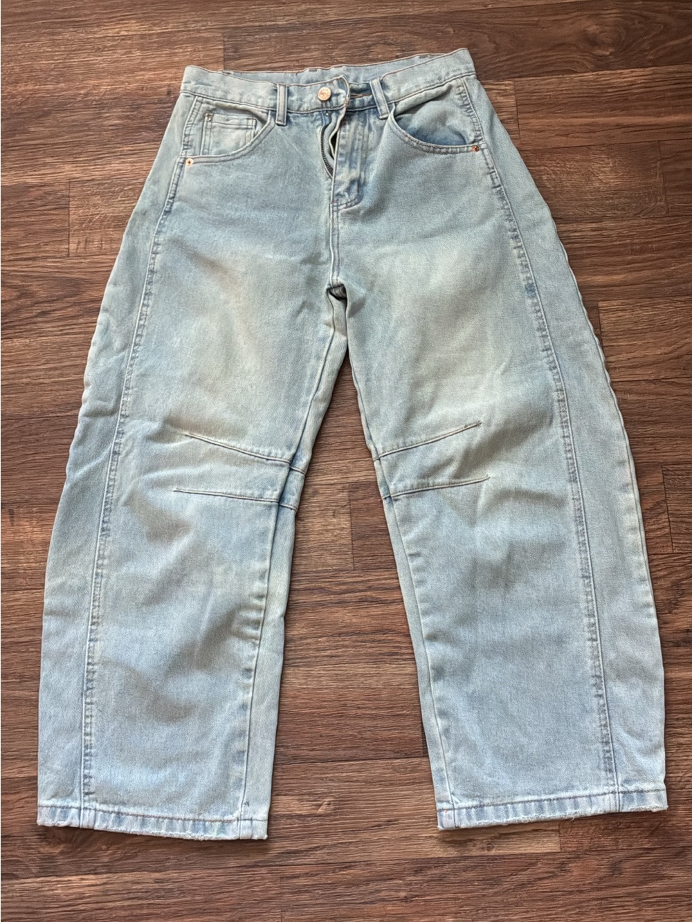 Wide Leg Barrel Jeans - Light Blue Denim